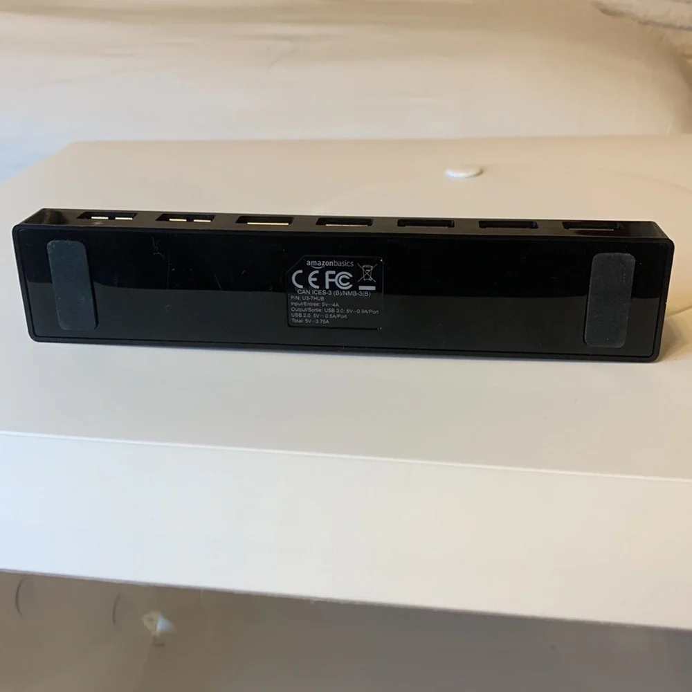 Black USB 3.0 7-Port HUB with AC Adapter
